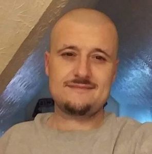 Meet your Posher, Josh